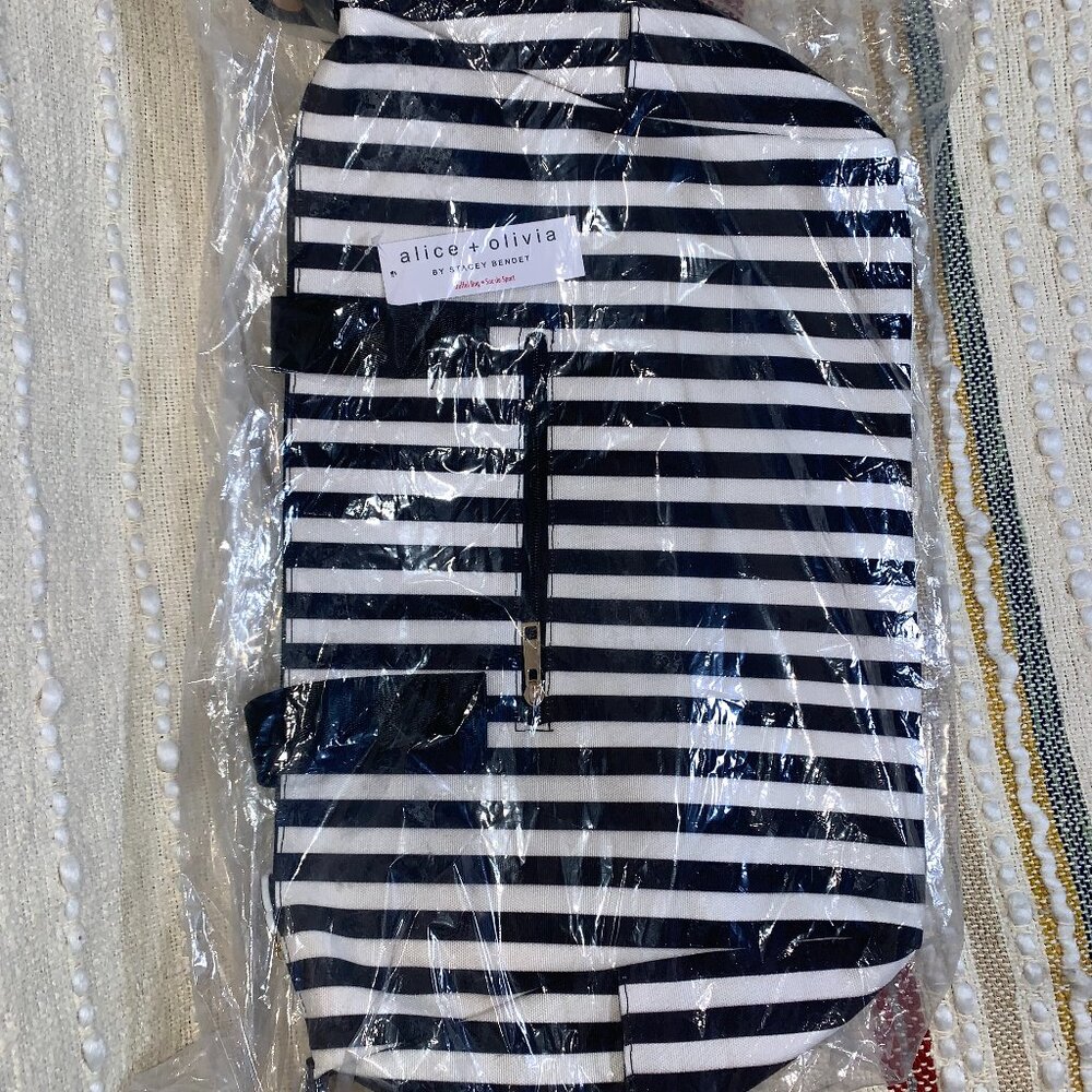 Alice & Olivia Black White Striped Duffle Bag 16”x6”x11” Crossbody Tote FFF NWT